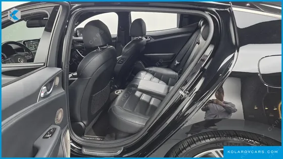 KIA STINGER 3.3 TURBO AWD