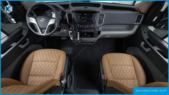 HYUNDAI SOLATI 15-SEATER