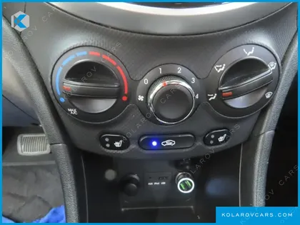 HYUNDAI ACCENT DIESEL WIT 1.6 VGT MODERN