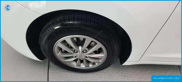 HYUNDAI ELANTRA (AVANTE) 1.6