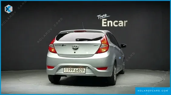 HYUNDAI ACCENT DIESEL WIT 1.6 VGT SMART