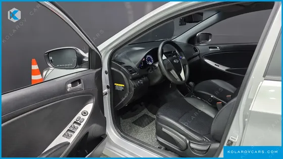 HYUNDAI ACCENT DIESEL WIT 1.6 VGT SMART