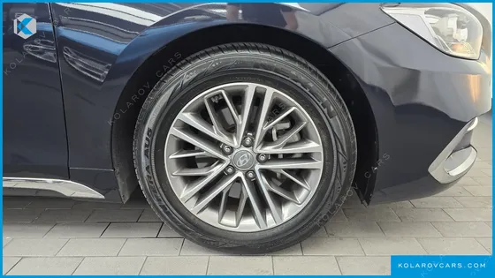 HYUNDAI GRANDEUR 2.4 PREMIUM