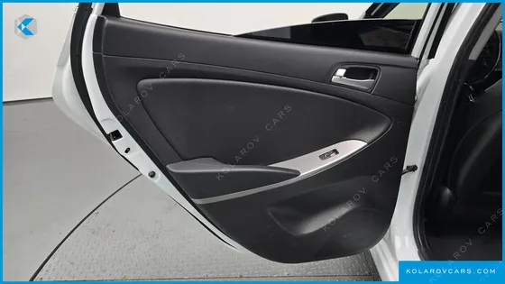 HYUNDAI ACCENT 1.4 VVT MODERN