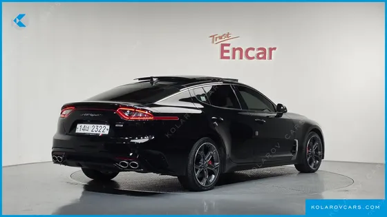 KIA STINGER 3.3 TURBO AWD