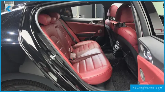KIA STINGER 3.3 TURBO AWD