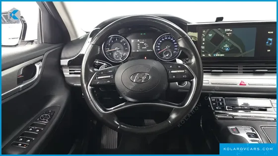 HYUNDAI GRANDEUR 3.0 LPI RENT CAR
