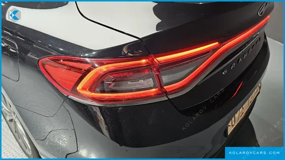 HYUNDAI GRANDEUR 3.3 CELEBRITY