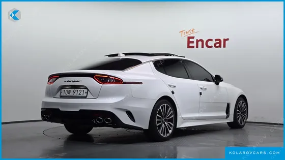 KIA STINGER 2.0 TURBO 2WD
