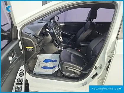 HYUNDAI ACCENT DIESEL 1.6 VGT MODERN