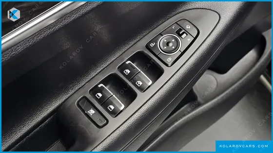 HYUNDAI GRANDEUR 3.0 LPI MODERN (RENTAL CAR)
