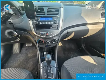 HYUNDAI ACCENT DIESEL 1.6 VGT STYLE
