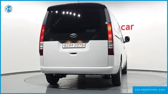 HYUNDAI STARIA CARGO 3-SEATER