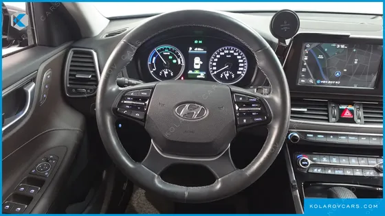 HYUNDAI GRANDEUR EXCLUSIVE