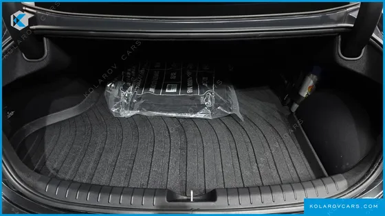 HYUNDAI GRANDEUR EXCLUSIVE