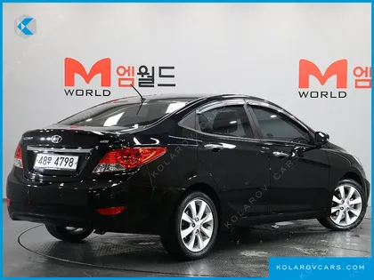 HYUNDAI ACCENT 1.6 GDI TOP