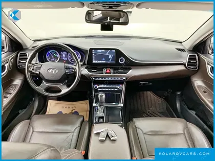 HYUNDAI GRANDEUR EXCLUSIVE