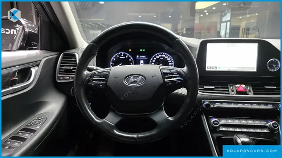 HYUNDAI GRANDEUR 2.4 PREMIUM