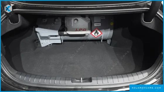 HYUNDAI GRANDEUR 3.0 LPI MODERN (RENTAL CAR)