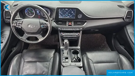 HYUNDAI GRANDEUR EXCLUSIVE