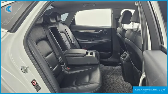 HYUNDAI GRANDEUR EXCLUSIVE