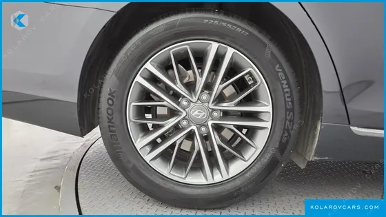 HYUNDAI GRANDEUR 2.4 PREMIUM