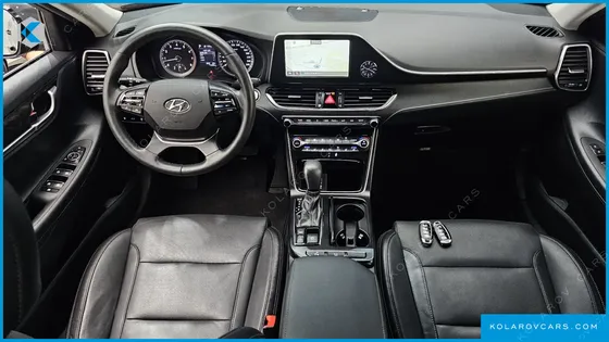 HYUNDAI GRANDEUR 2.4 PREMIUM