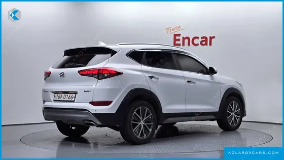 HYUNDAI TUCSON DIESEL 1.7 2WD