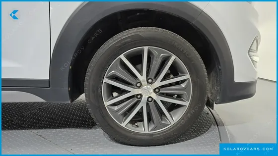 HYUNDAI TUCSON DIESEL 1.7 2WD