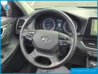 HYUNDAI GRANDEUR 3.3 CELEBRITY