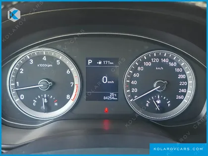 HYUNDAI GRANDEUR 2.4 PREMIUM