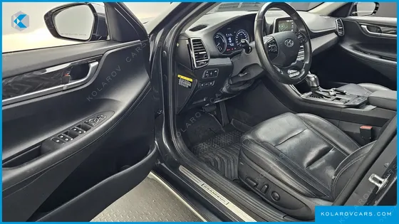 HYUNDAI GRANDEUR PREMIUM