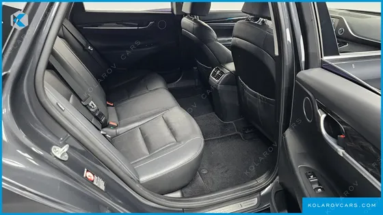 HYUNDAI GRANDEUR PREMIUM