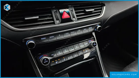 HYUNDAI GRANDEUR PREMIUM