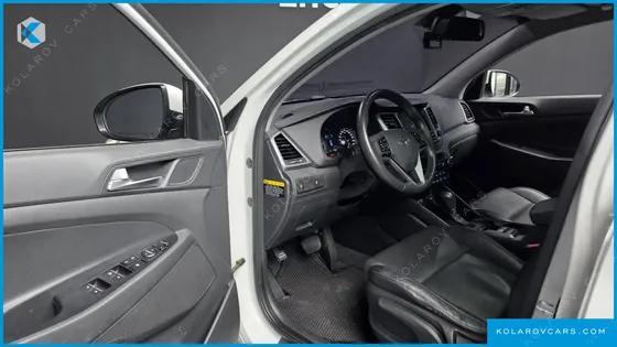 HYUNDAI TUCSON DIESEL 2.0 2WD