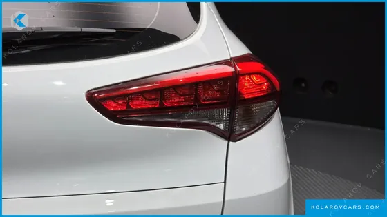 HYUNDAI TUCSON DIESEL 2.0 2WD