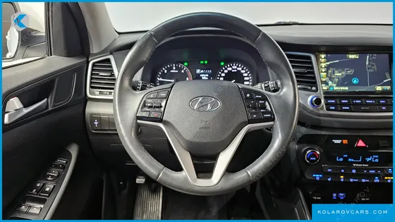 HYUNDAI TUCSON DIESEL 2.0 2WD