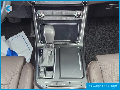 HYUNDAI GRANDEUR 2.2 DIESEL PREMIUM