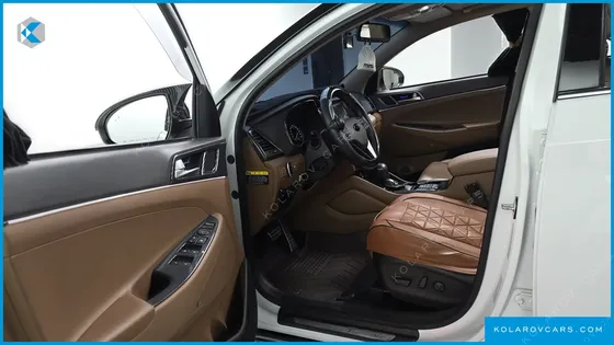 HYUNDAI TUCSON GASOLINE 1.6 TURBO 2WD
