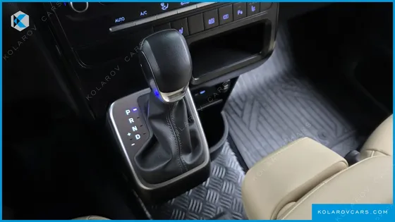 HYUNDAI STARIA L3.5 CARGO 3-SEATER