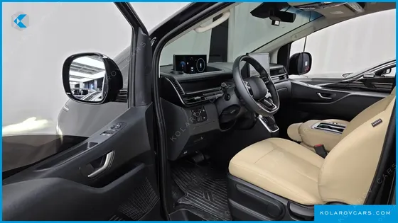 HYUNDAI STARIA L3.5 CARGO 3-SEATER