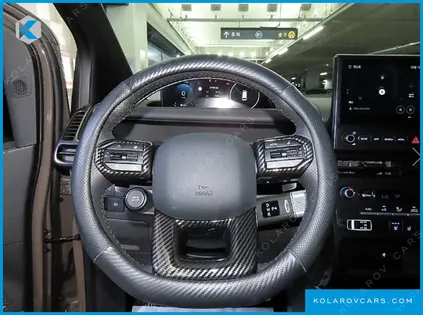 HYUNDAI STARIA L3.5 LOUNGE 7-SEATER