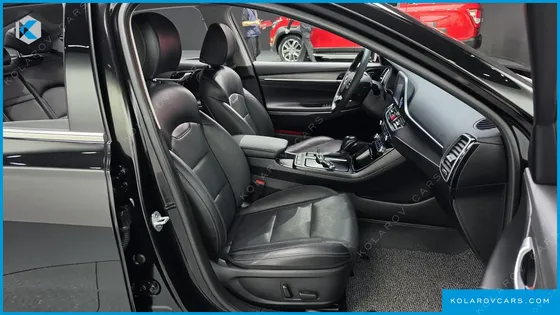 HYUNDAI GRANDEUR 2.4 PREMIUM