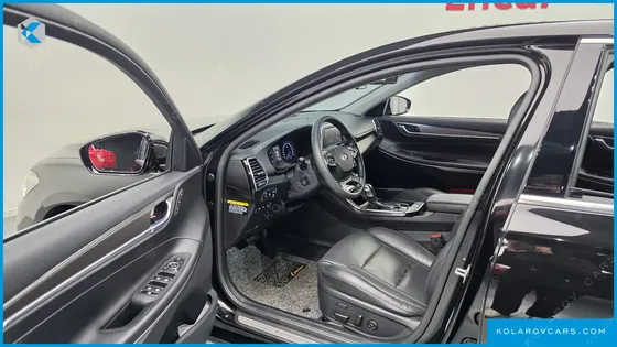 HYUNDAI GRANDEUR 2.4 PREMIUM
