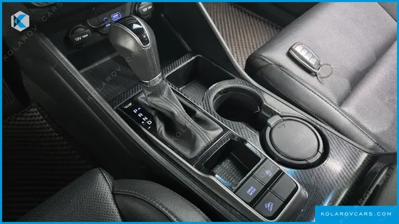 HYUNDAI TUCSON DIESEL 2.0 2WD