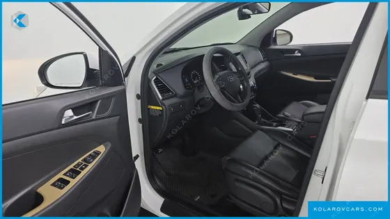 HYUNDAI TUCSON DIESEL 2.0 2WD