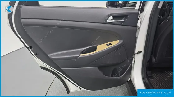 HYUNDAI TUCSON DIESEL 2.0 2WD
