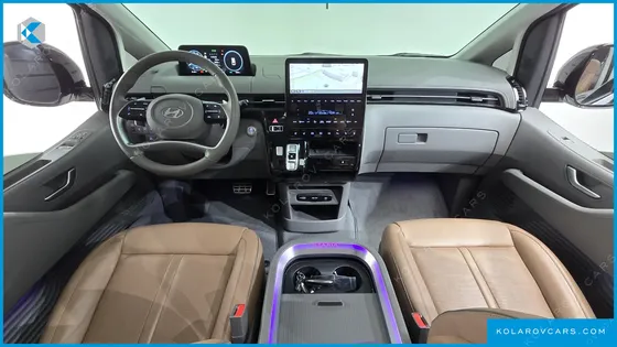 HYUNDAI STARIA HEV 1.6 LOUNGE 7-SEATER