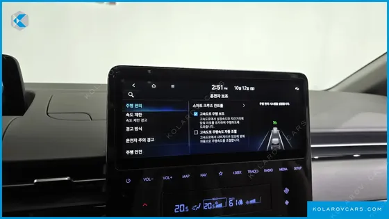 HYUNDAI STARIA HEV 1.6 LOUNGE 7-SEATER