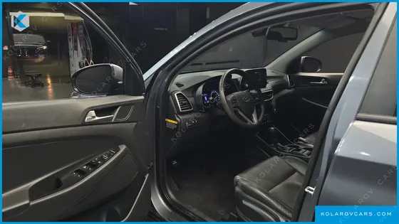 HYUNDAI TUCSON DIESEL 2.0 2WD